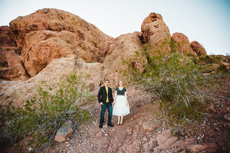 papago-park-engagement-session